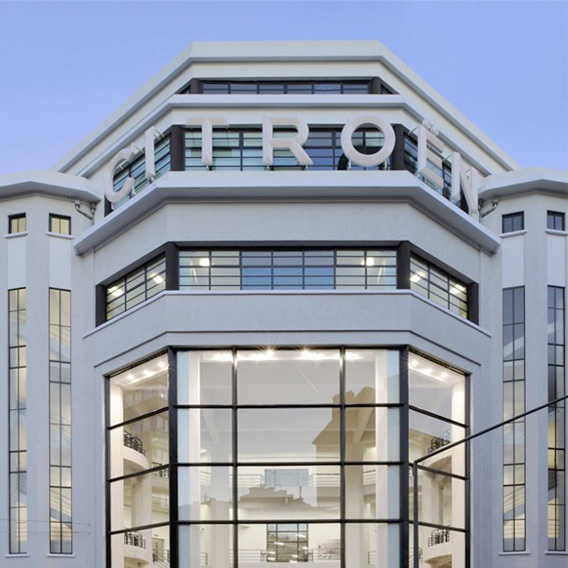 RECONVERSION DU BATIMENT CITROEN (Sud Architectes) 
